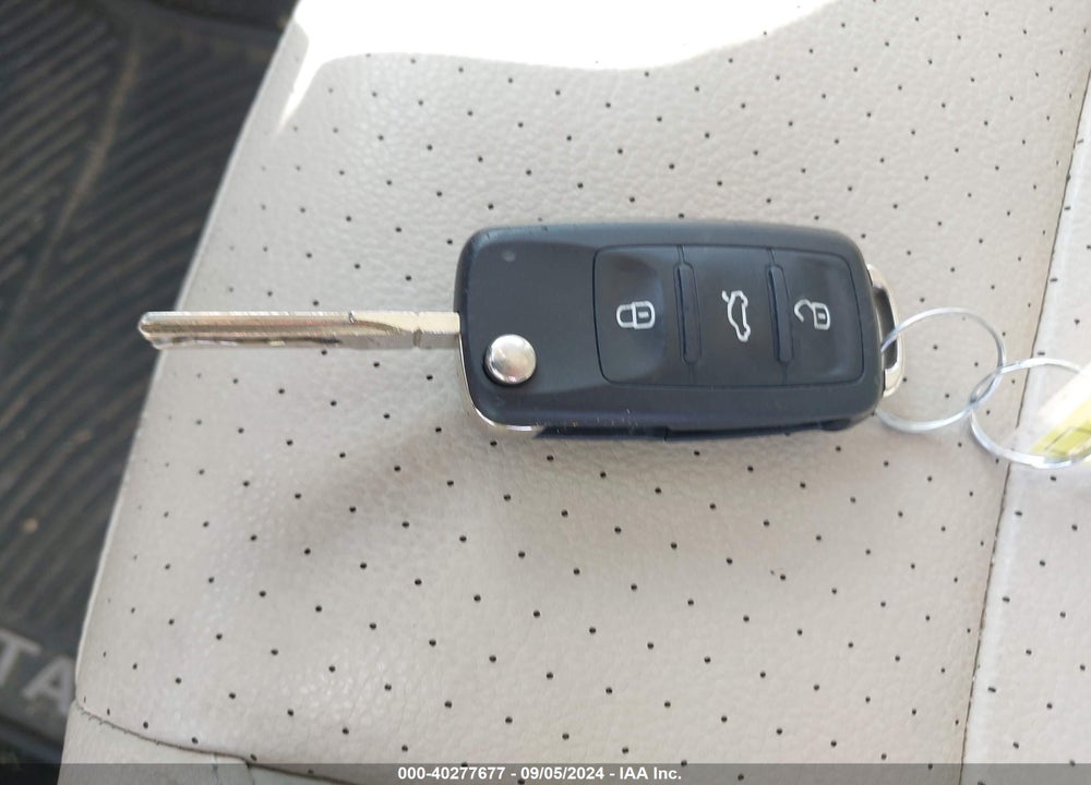 2013 VOLKSWAGEN JETTA SPORTWAGEN 2.0L TDI VIN: 3VWPL7AJ2DM641186