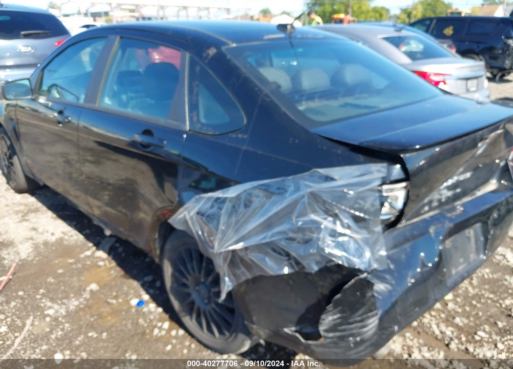 2011 FORD FOCUS SES VIN: 1FAHP3GN3BW133696