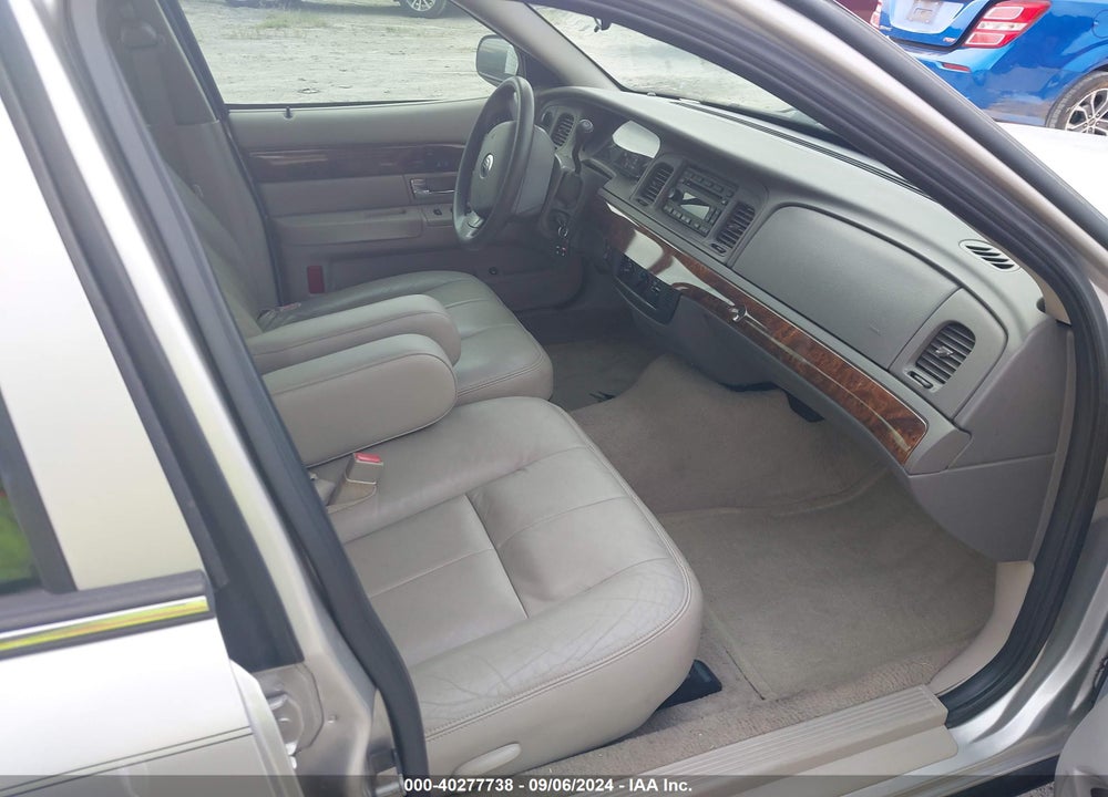 2006 MERCURY GRAND MARQUIS VIN: 2MEFM74V86X620570