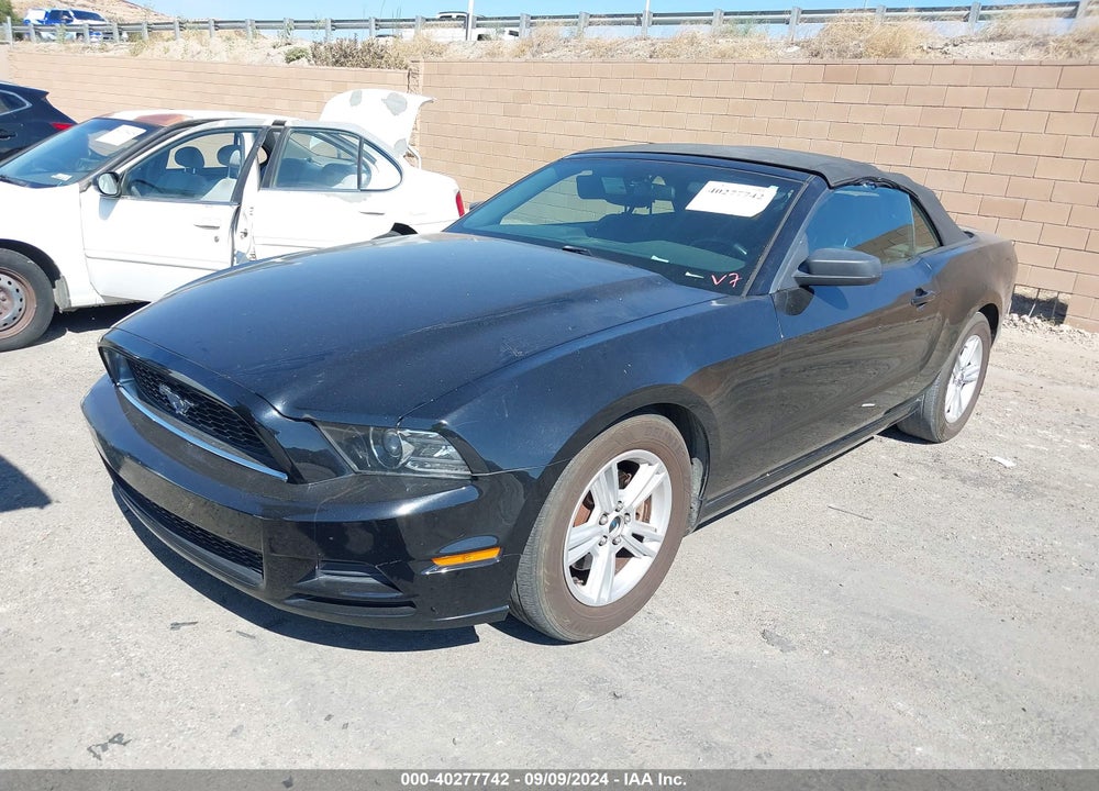 2014 FORD MUSTANG V6 VIN: 1ZVBP8EM0E5302149