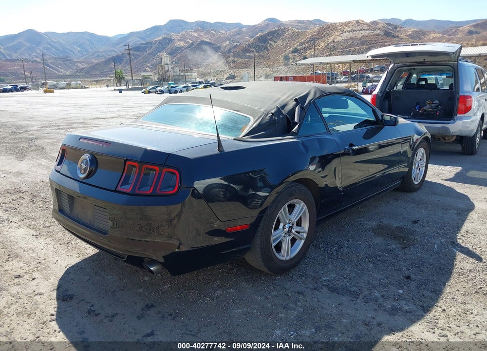 2014 FORD MUSTANG V6 VIN: 1ZVBP8EM0E5302149