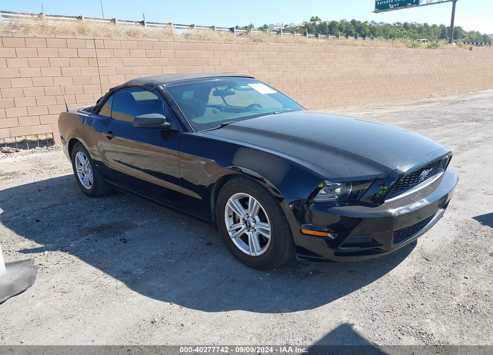 2014 FORD MUSTANG V6 VIN: 1ZVBP8EM0E5302149