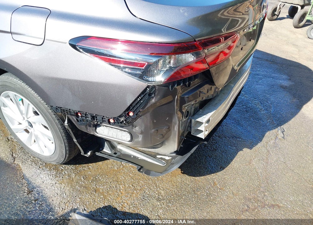 2021 TOYOTA CAMRY LE VIN: 4T1C11AK5MU416023