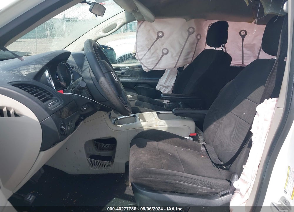 2012 DODGE GRAND CARAVAN SXT VIN: 2C4RDGCG6CR196372