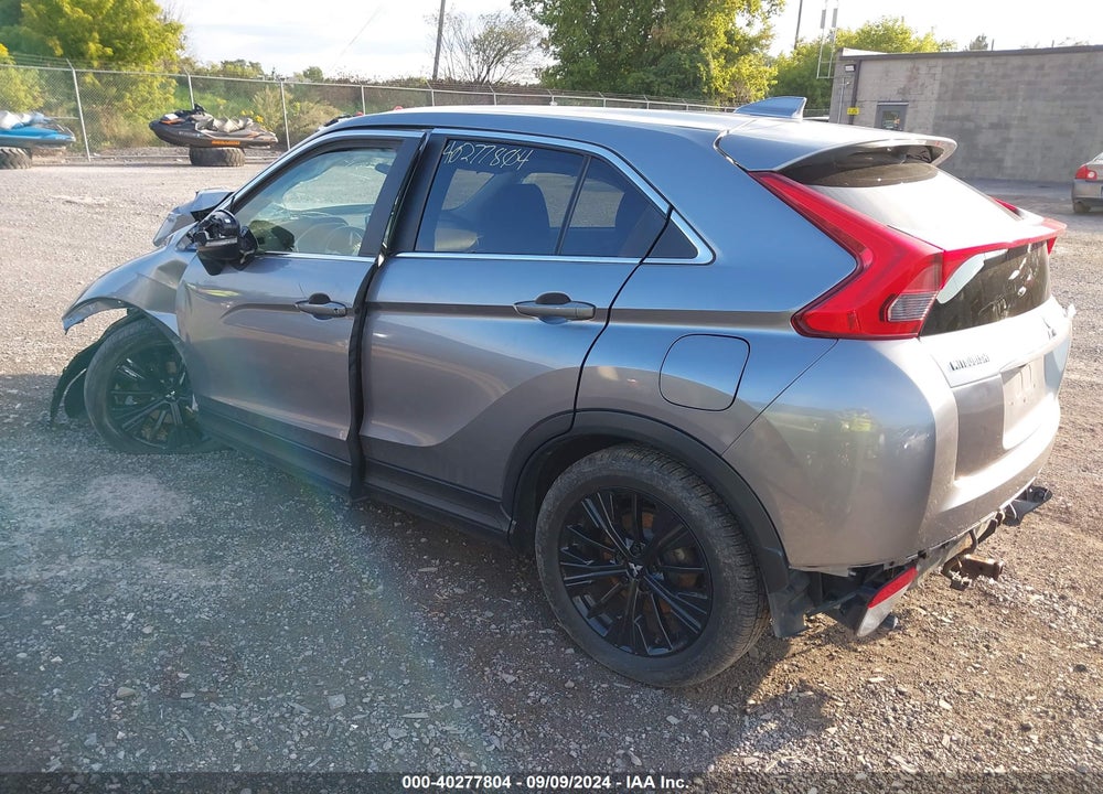 2018 MITSUBISHI ECLIPSE CROSS LE VIN: JA4AT4AA9JZ061445