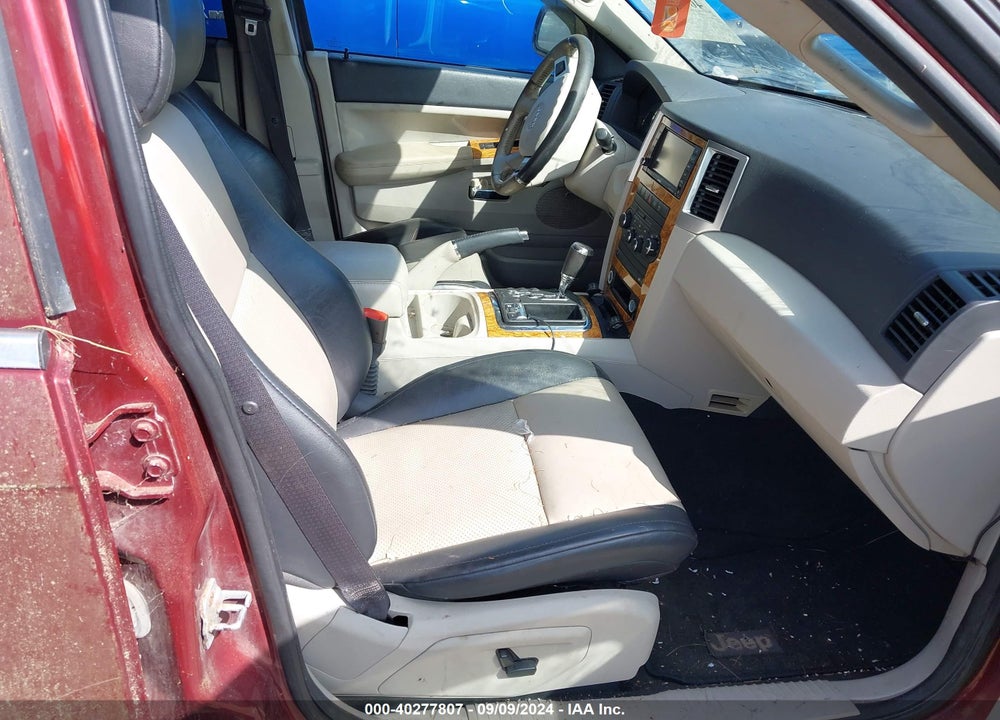 2008 JEEP GRAND CHEROKEE LIMITED VIN: 1J8HR58268C189932