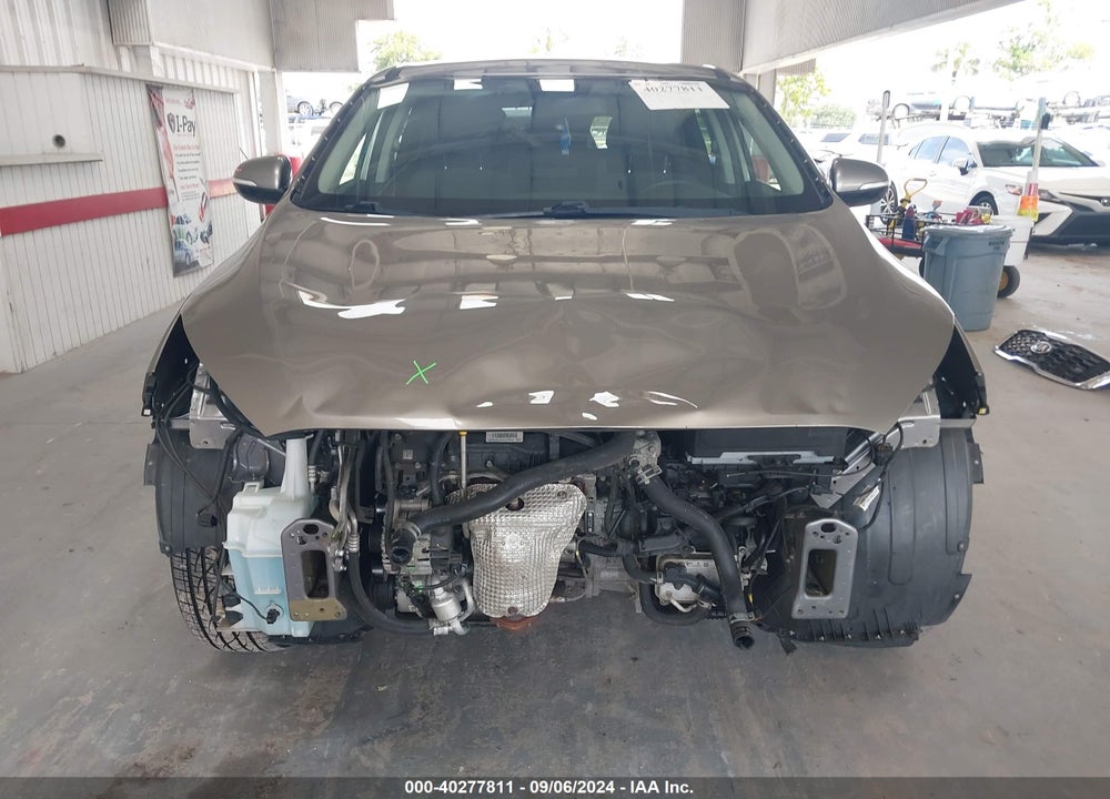 2019 KIA SORENTO 3.3L LX VIN: 5XYPG4A52KG510987