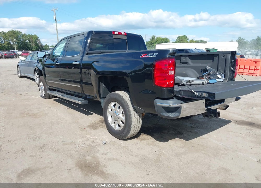 2015 CHEVROLET SILVERADO 2500HD LTZ VIN: 1GC1KWEG2FF579344