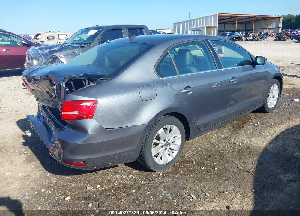 2015 VOLKSWAGEN JETTA 1.8T SE VIN: 3VWD07AJXFM316199