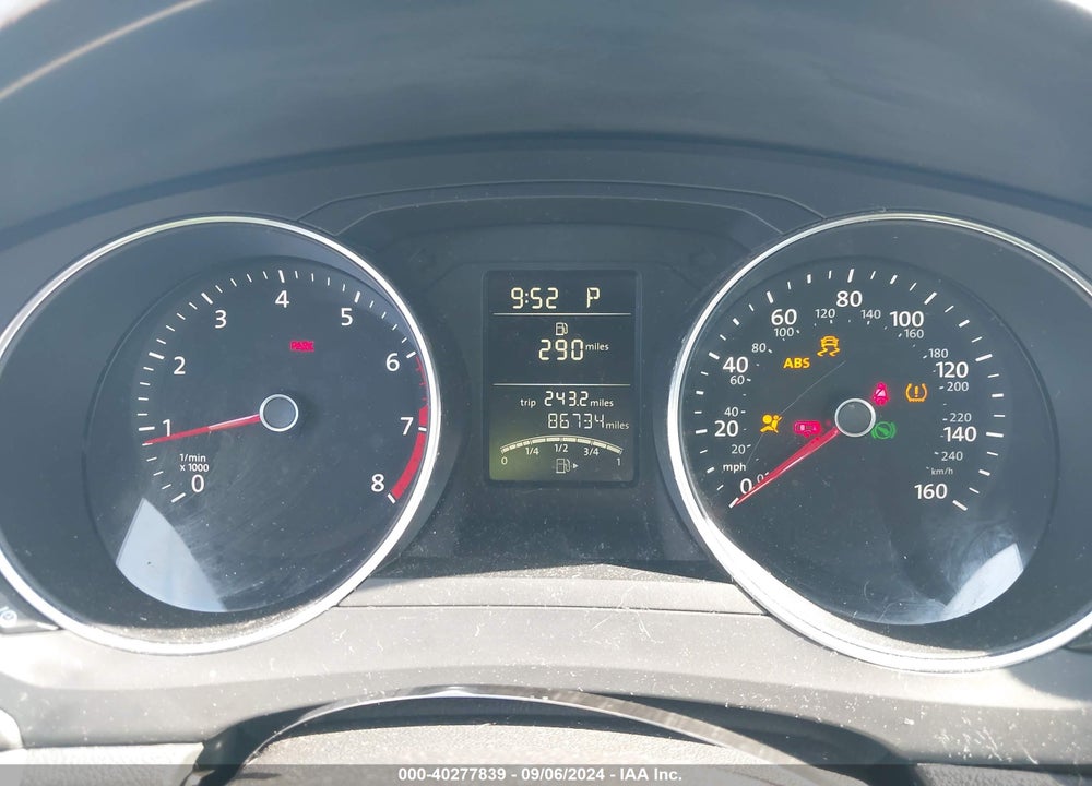 2015 VOLKSWAGEN JETTA 1.8T SE VIN: 3VWD07AJXFM316199