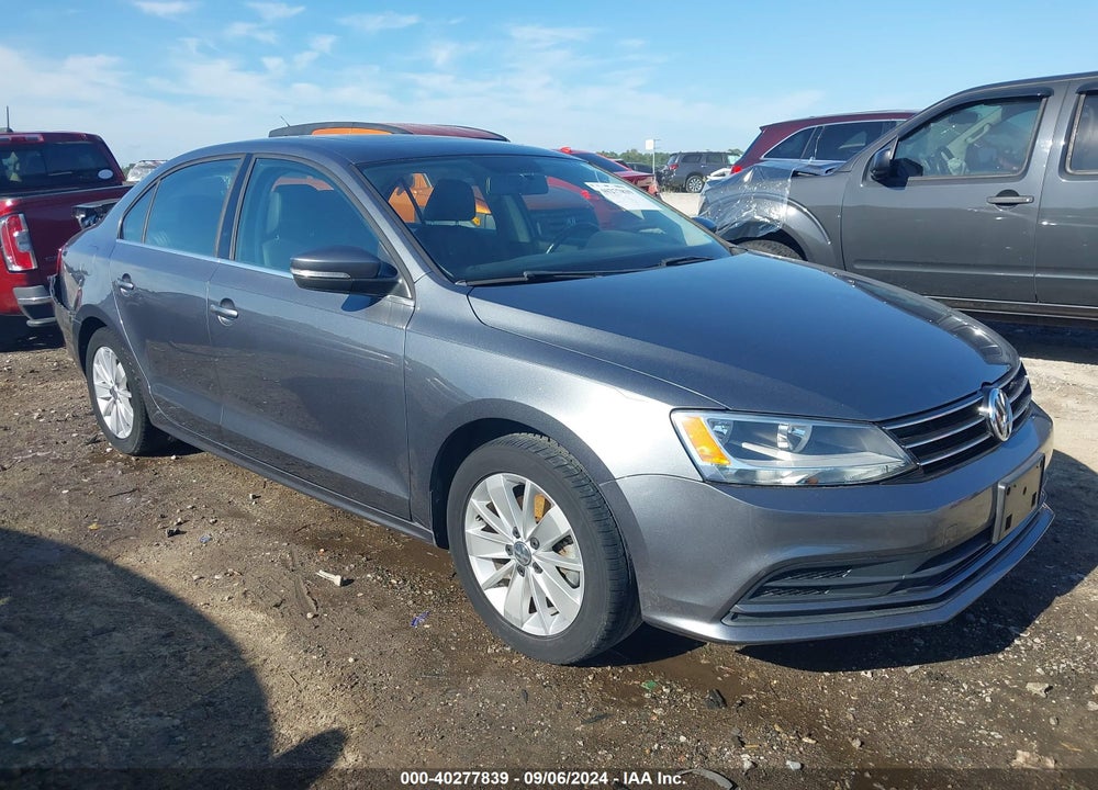 2015 VOLKSWAGEN JETTA 1.8T SE VIN: 3VWD07AJXFM316199
