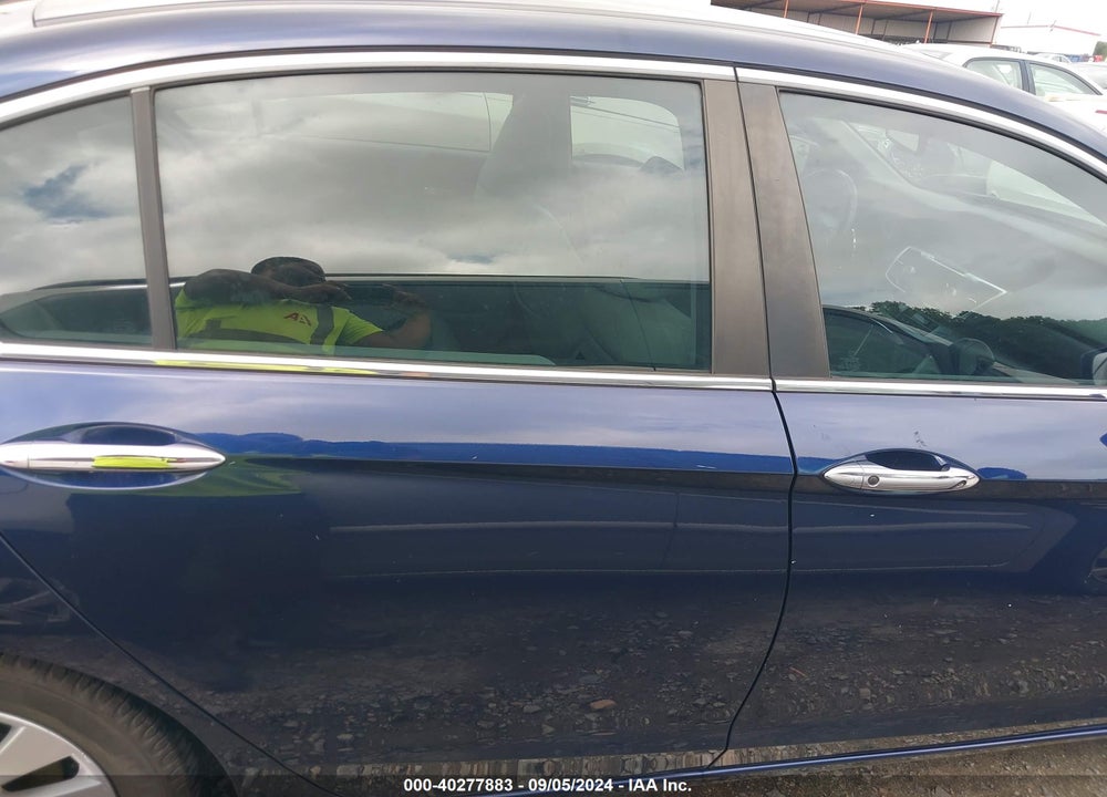 2013 HONDA ACCORD EX-L VIN: 1HGCR2F81DA062584