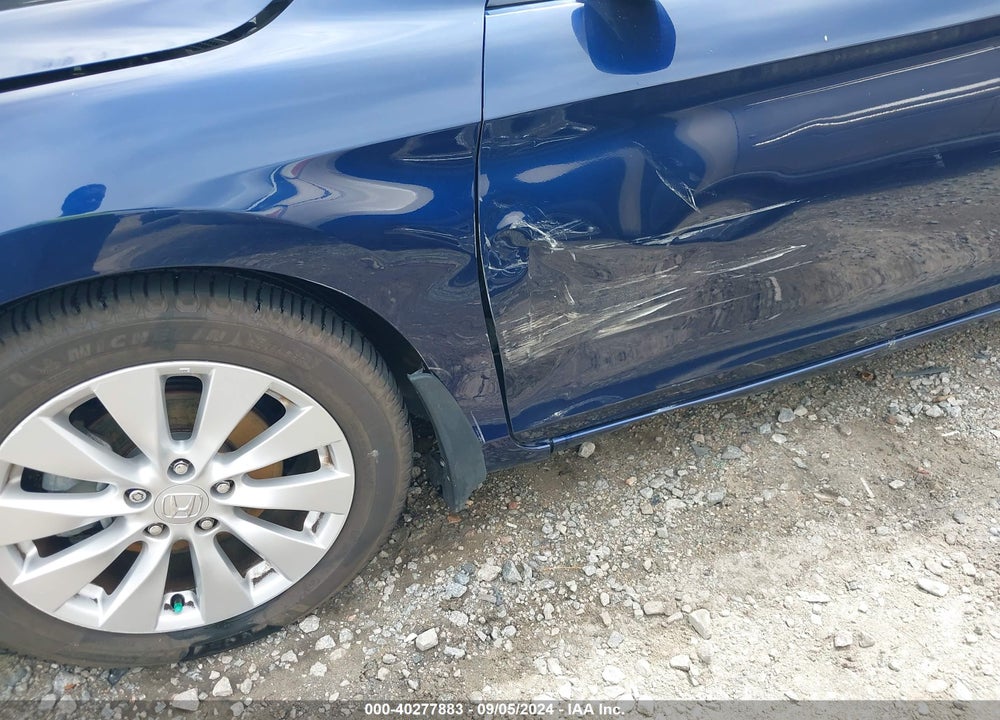 2013 HONDA ACCORD EX-L VIN: 1HGCR2F81DA062584
