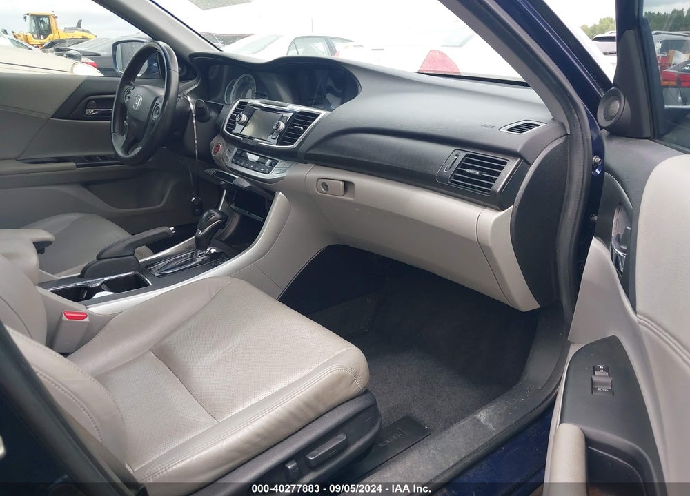 2013 HONDA ACCORD EX-L VIN: 1HGCR2F81DA062584