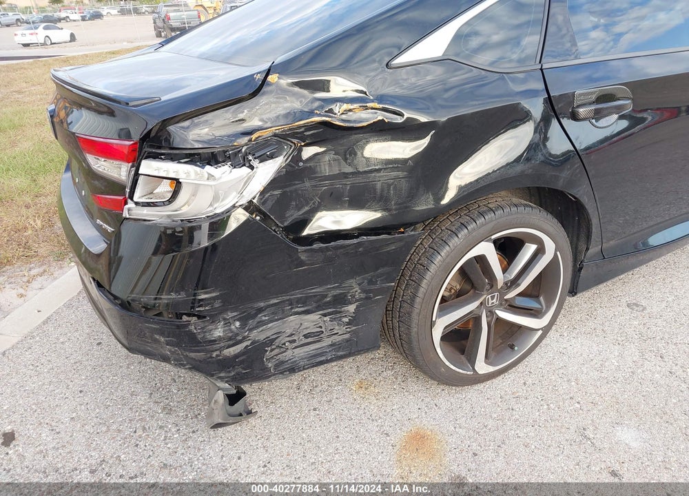 2018 HONDA ACCORD SPORT VIN: 1HGCV1F3XJA232513