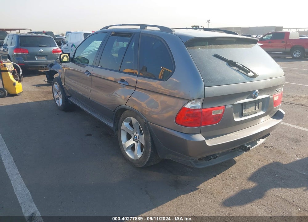 2005 BMW X5 4.4I VIN: 5UXFB53545LV18528