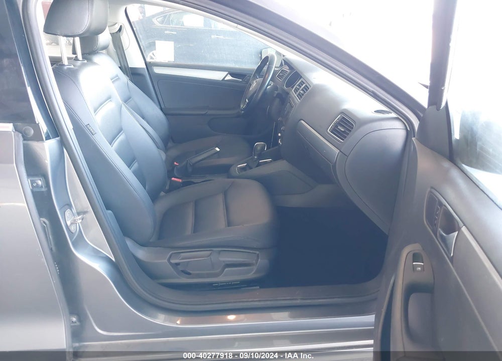 2016 VOLKSWAGEN JETTA 1.4T SE VIN: 3VWD67AJ7GM362461