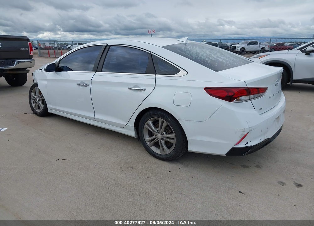 2018 HYUNDAI SONATA SEL VIN: 5NPE34AF0JH620956