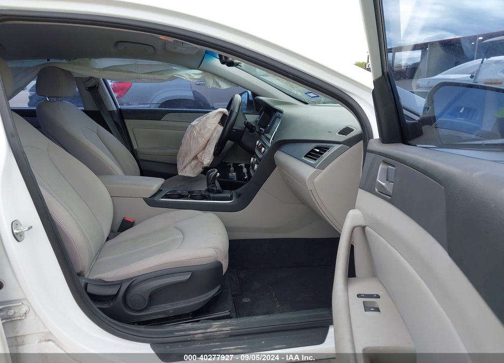 2018 HYUNDAI SONATA SEL VIN: 5NPE34AF0JH620956