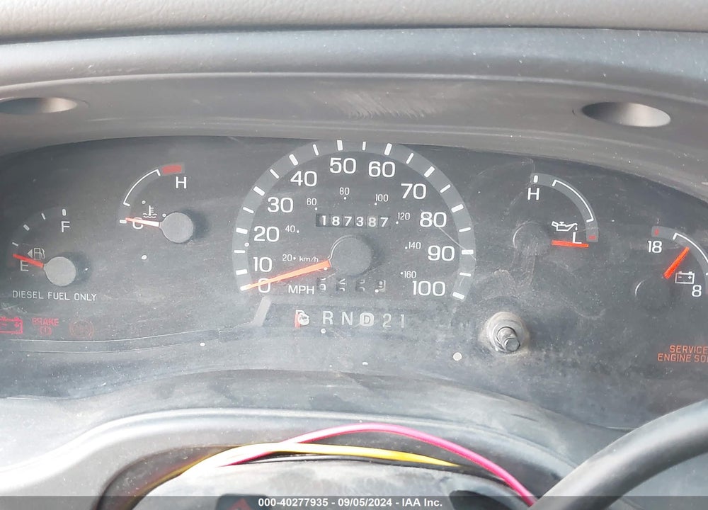 2003 FORD CUTAWAY VAN VIN: 1FDXE45F43HB58377
