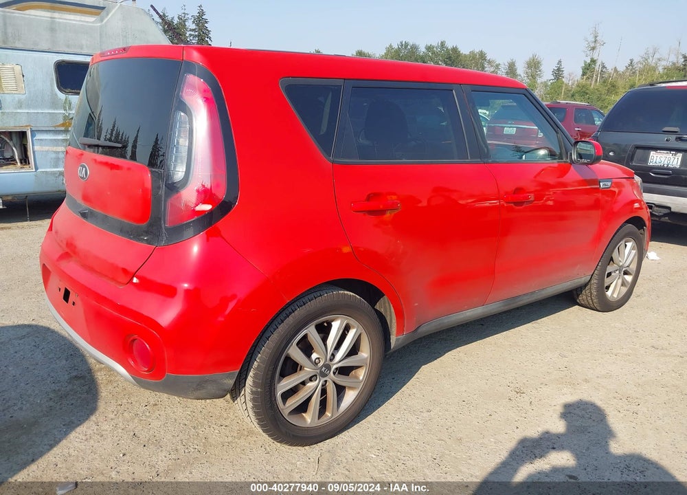 2018 KIA SOUL VIN: KNDJP3A56J7567365