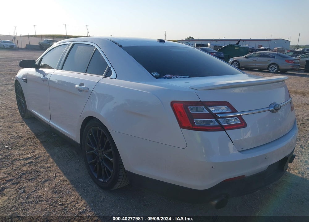 2017 FORD TAURUS SHO VIN: 1FAHP2KTXHG113917