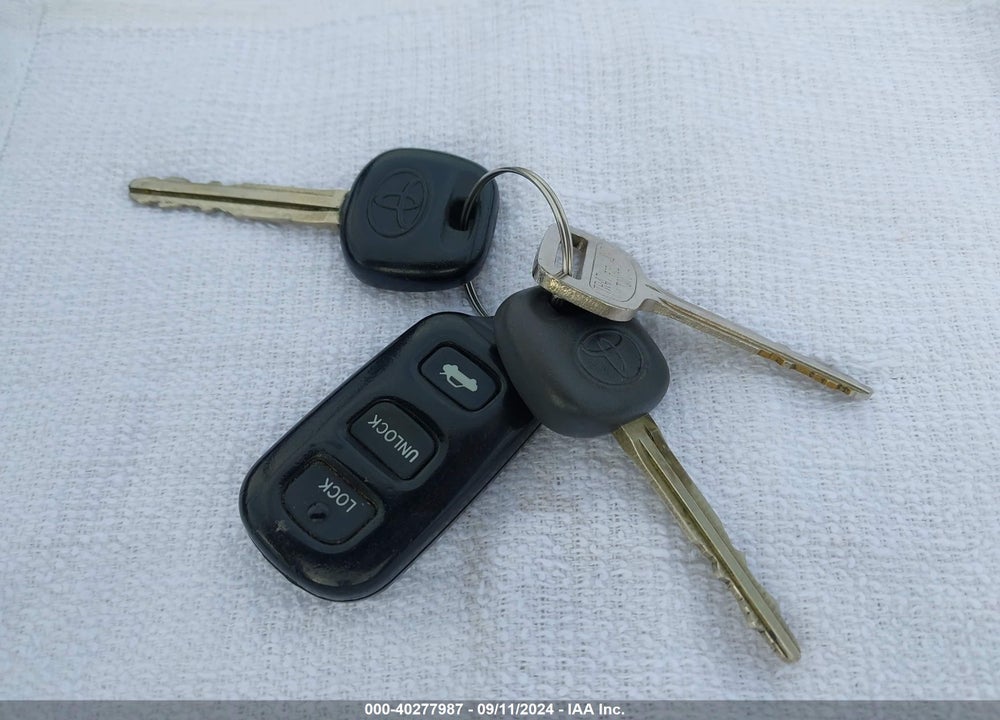 1999 TOYOTA AVALON XLS VIN: 4T1BF18BXXU334134