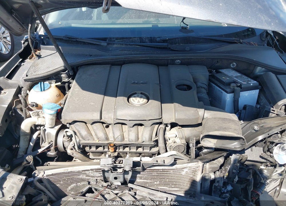 2013 VOLKSWAGEN PASSAT 2.5L SE VIN: 1VWBP7A34DC124909