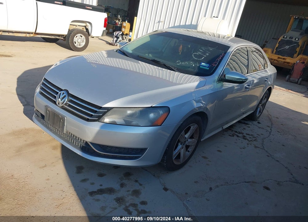 2012 VOLKSWAGEN PASSAT 2.5L SE VIN: 1VWBH7A35CC011868