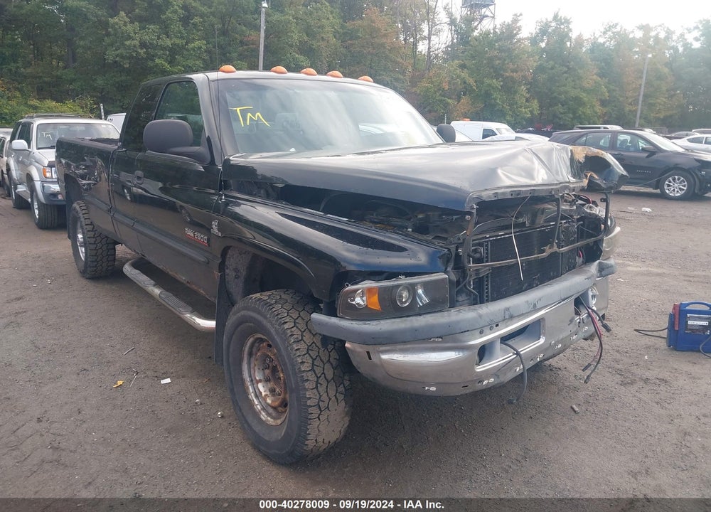 1999 DODGE RAM 2500 ST VIN: 1B7KF2366XJ651852
