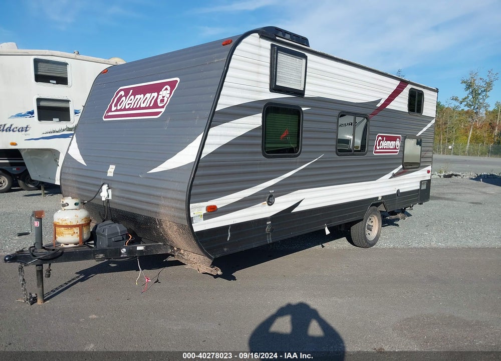 2018 COLEMAN LANTERN VIN: 4YDT17F15JH932908