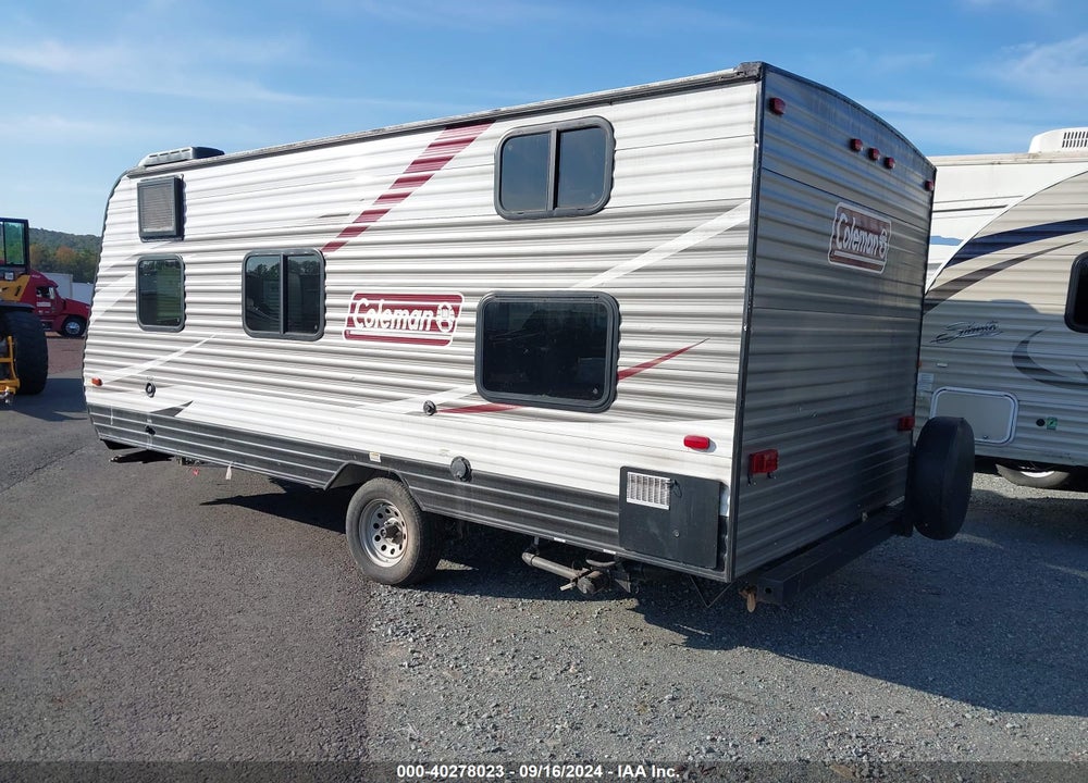 2018 COLEMAN LANTERN VIN: 4YDT17F15JH932908