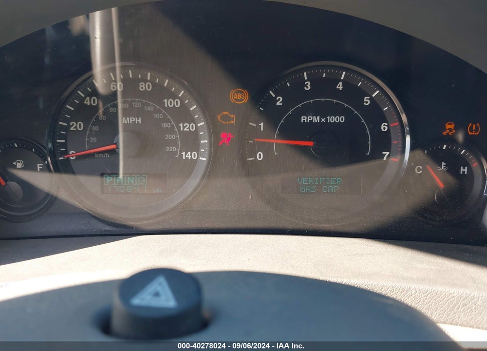 2005 JEEP GRAND CHEROKEE LAREDO VIN: 1J4HR48N95C575584