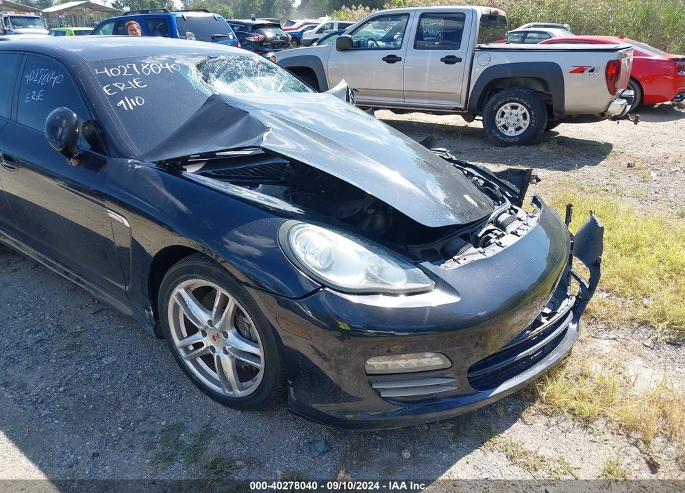 2011 PORSCHE PANAMERA 4 VIN: WP0AA2A78BL010642
