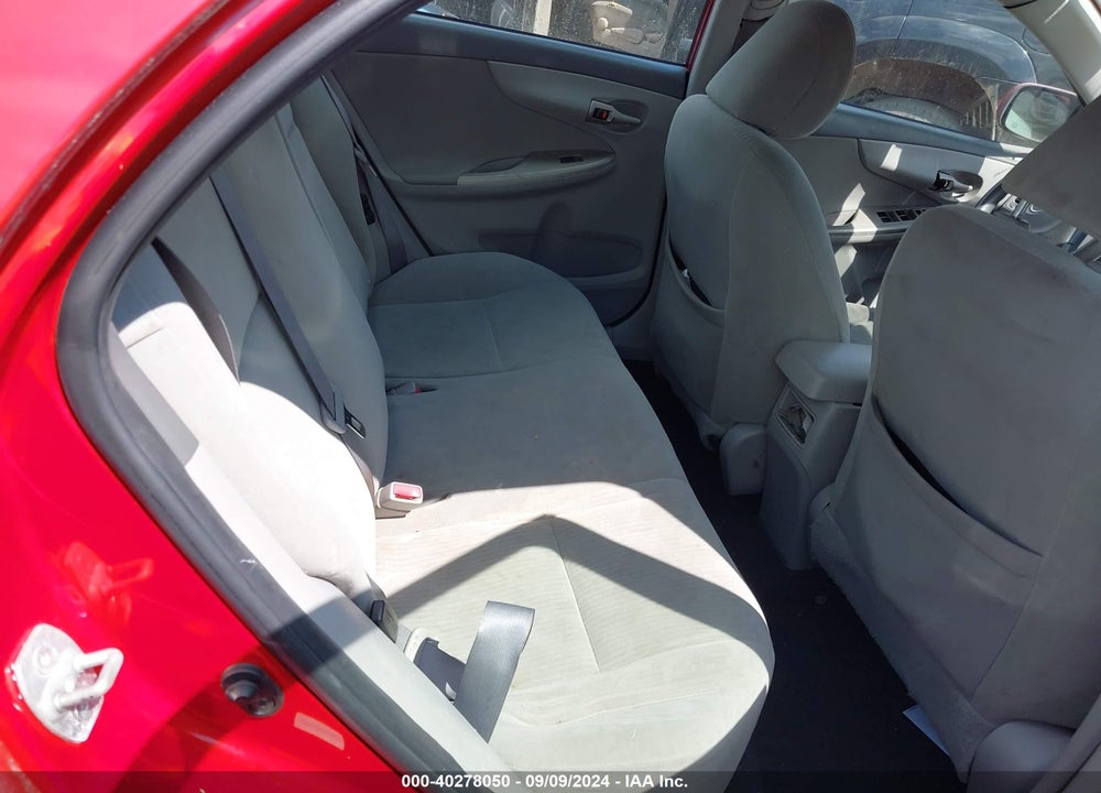 2010 TOYOTA COROLLA LE VIN: 1NXBU4EE2AZ199082