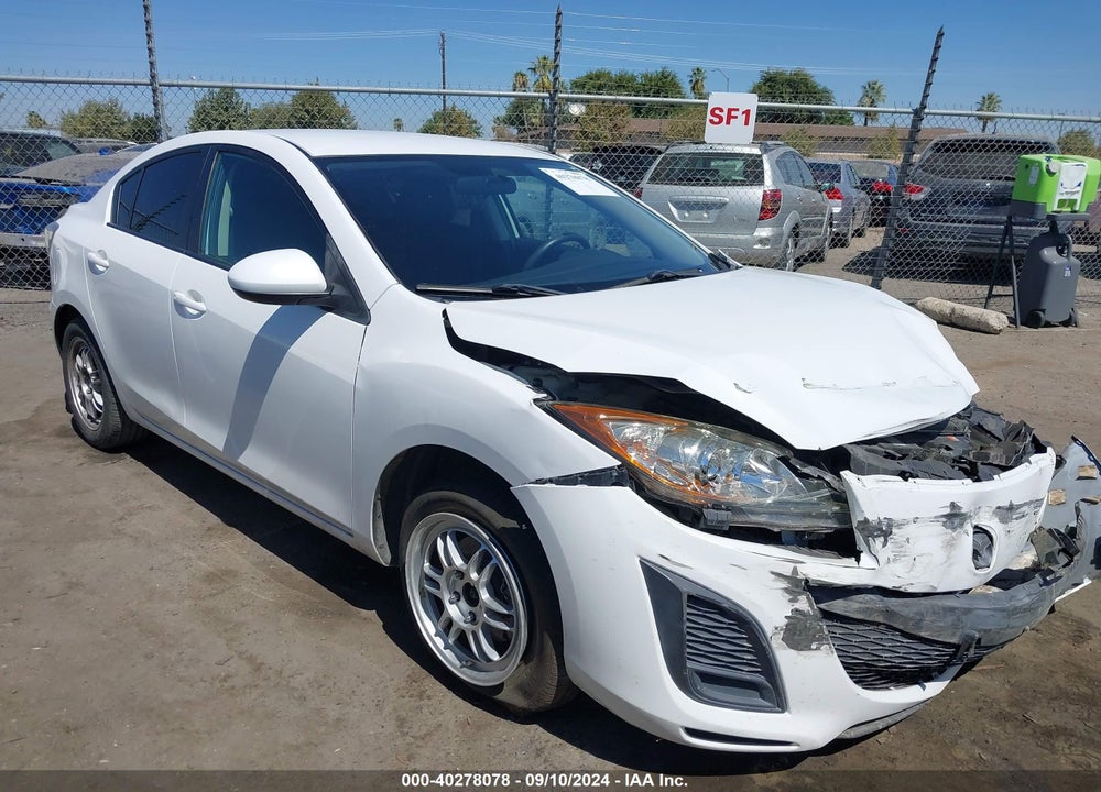 2011 MAZDA 3 I SPORT VIN: JM1BL1UG8B1427825