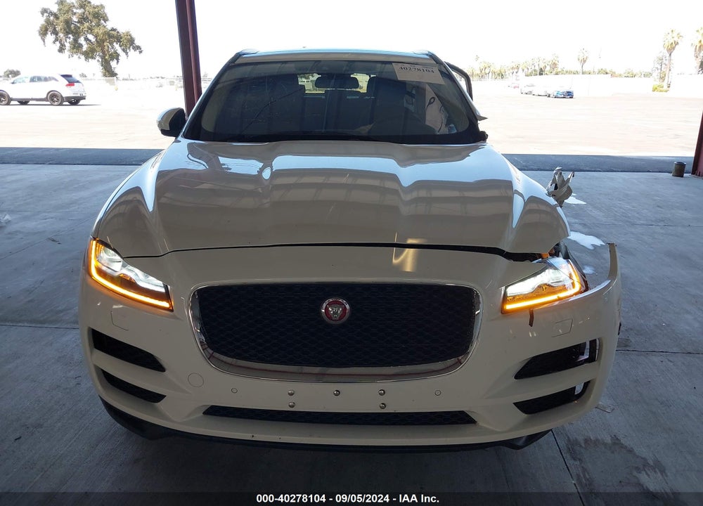 2018 JAGUAR F-PACE 25T PRESTIGE VIN: SADCK2FX7JA350278