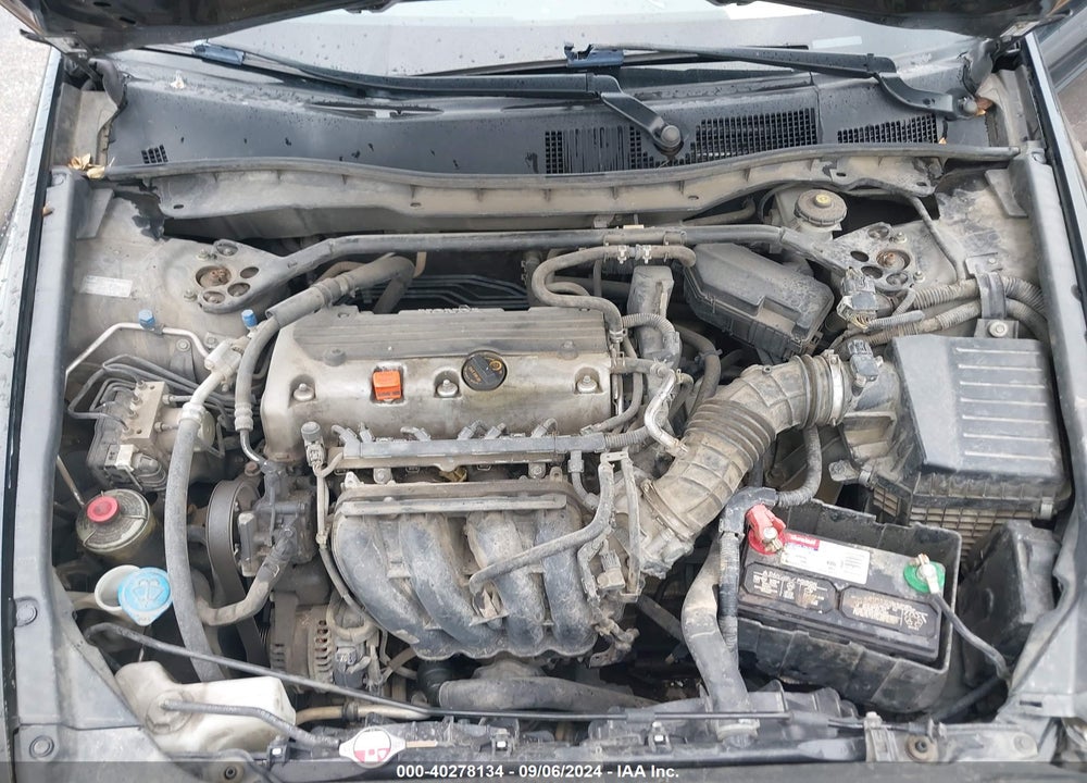 2012 HONDA ACCORD 2.4 EX VIN: 1HGCP2F79CA052056