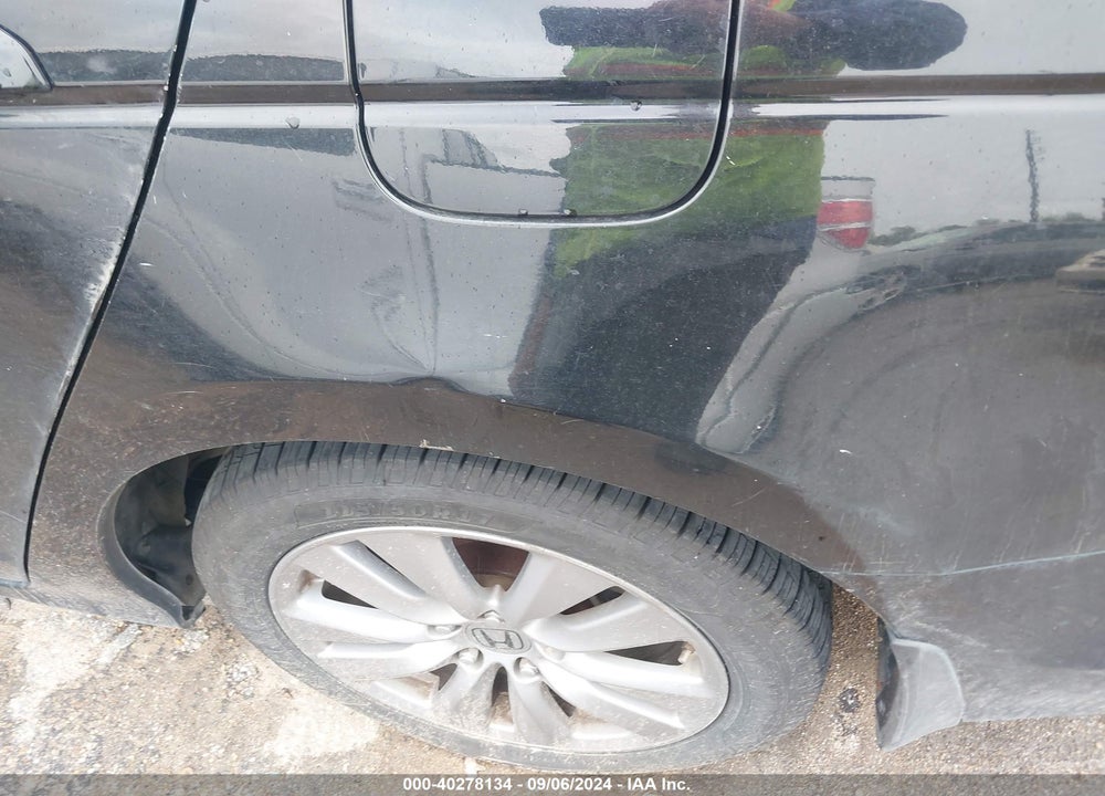 2012 HONDA ACCORD 2.4 EX VIN: 1HGCP2F79CA052056