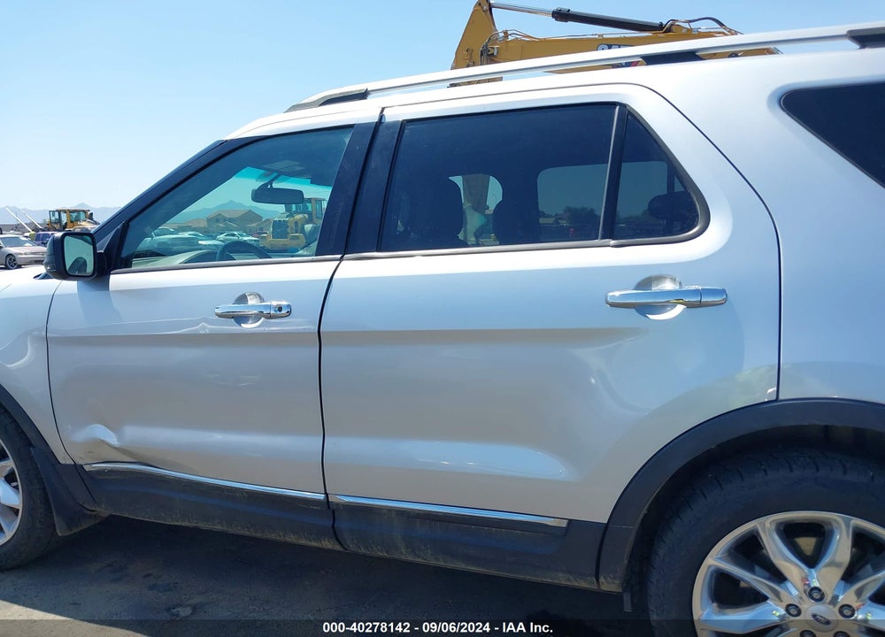 2013 FORD EXPLORER XLT VIN: 1FM5K8D84DGC49182
