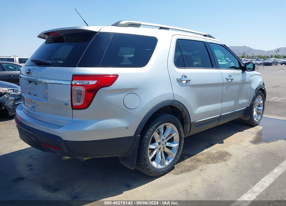 2013 FORD EXPLORER XLT VIN: 1FM5K8D84DGC49182