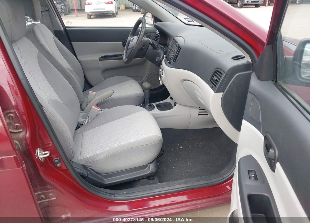 2009 HYUNDAI ACCENT GLS VIN: KMHCN46C89U357273