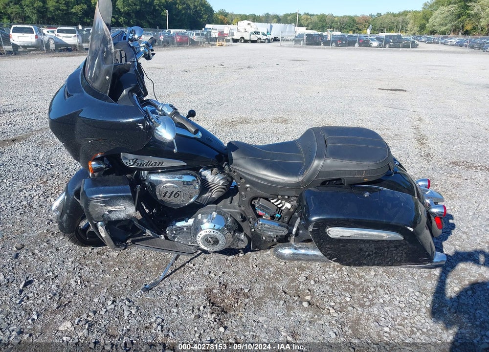 2021 INDIAN MOTORCYCLE CO. ROADMASTER LIMITED VIN: 56KTKABB9M3395564
