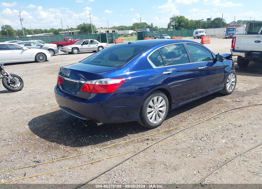 2013 HONDA ACCORD EX-L VIN: 1HGCR2F88DA185475
