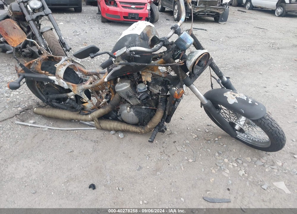 1999 HONDA VT600 C VIN: JH2PC2104XM900524