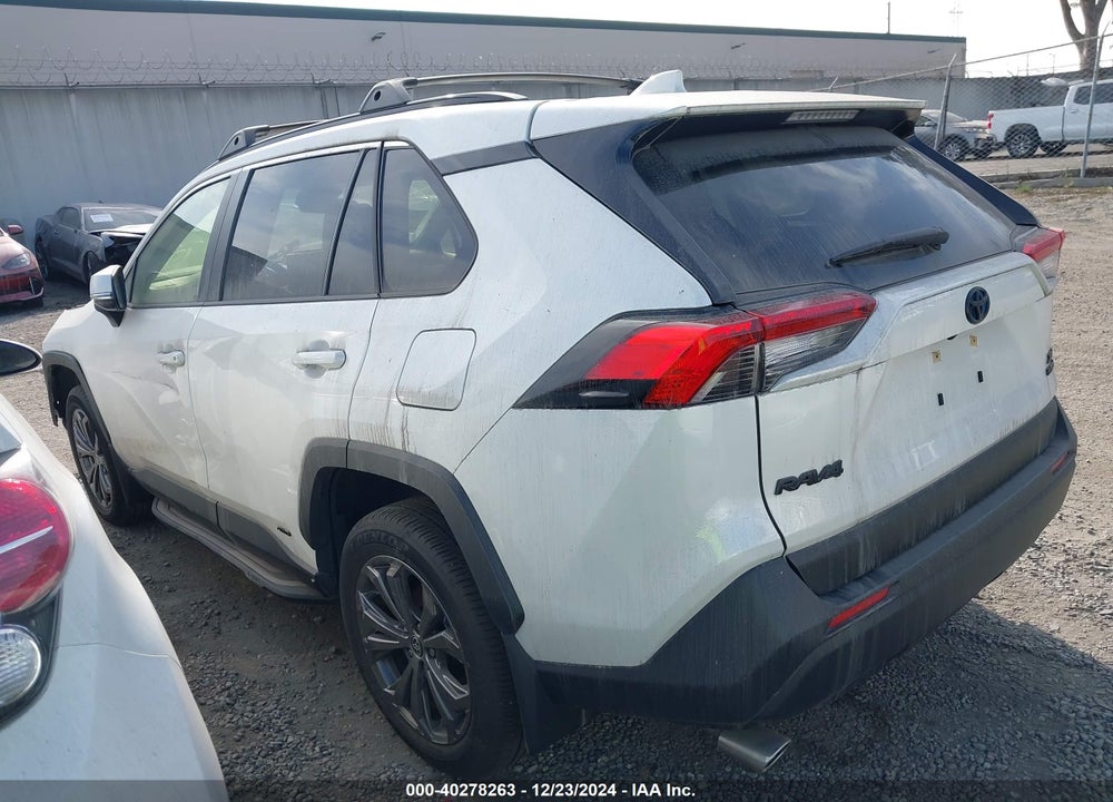 2022 TOYOTA RAV4 HYBRID XLE PREMIUM VIN: JTMB6RFV3ND076908