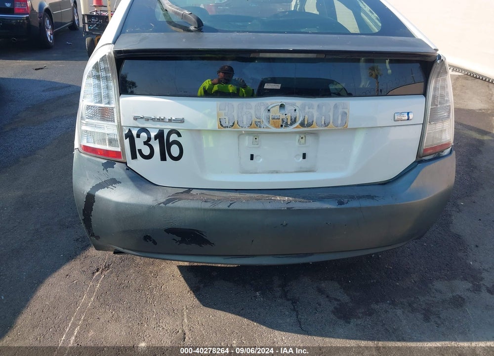 2011 TOYOTA PRIUS TWO VIN: JTDKN3DU6B0321505