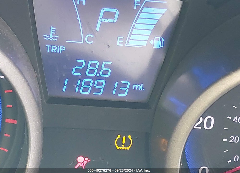2014 HYUNDAI TUCSON LIMITED VIN: KM8JUCAG2EU824051