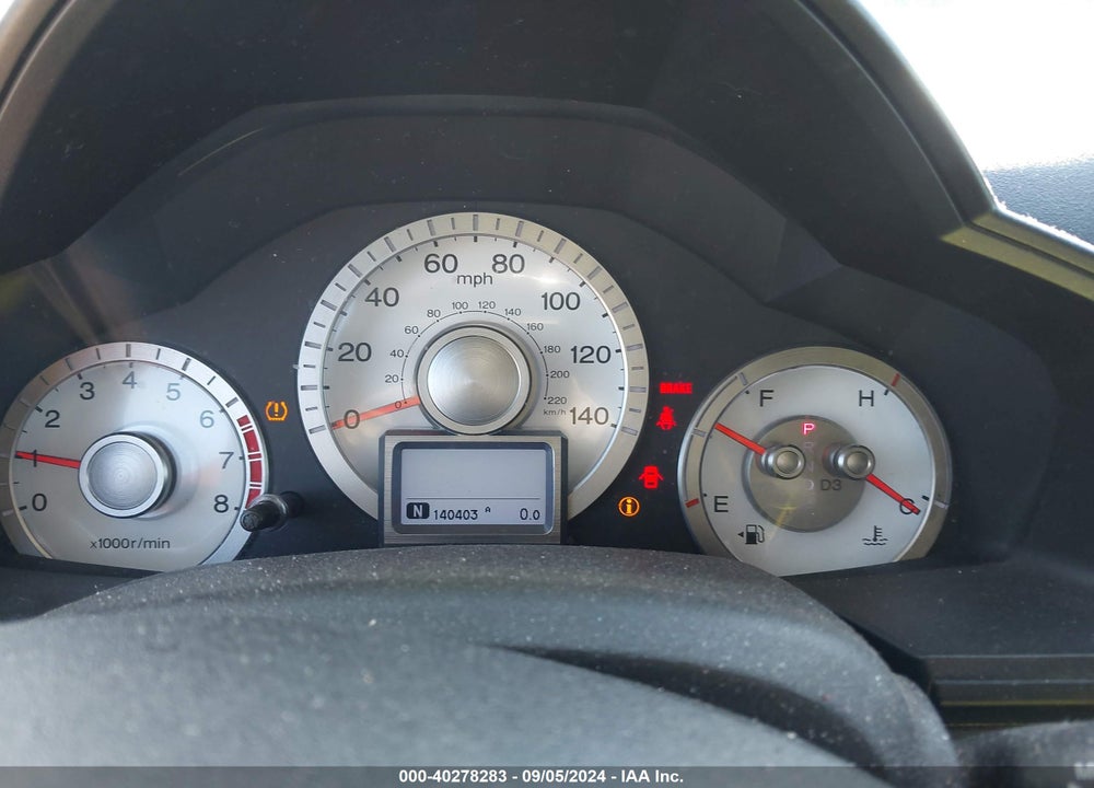 2011 HONDA PILOT TOURING VIN: 5FNYF4H93BB019013
