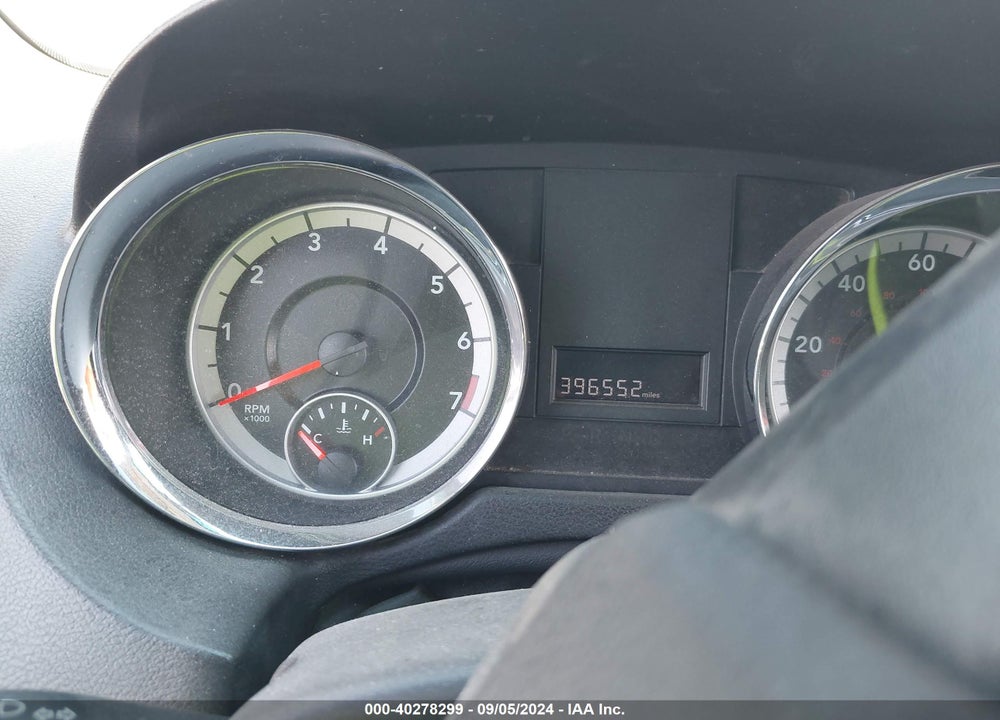 2012 DODGE GRAND CARAVAN SXT VIN: 2C4RDGCG9CR204058